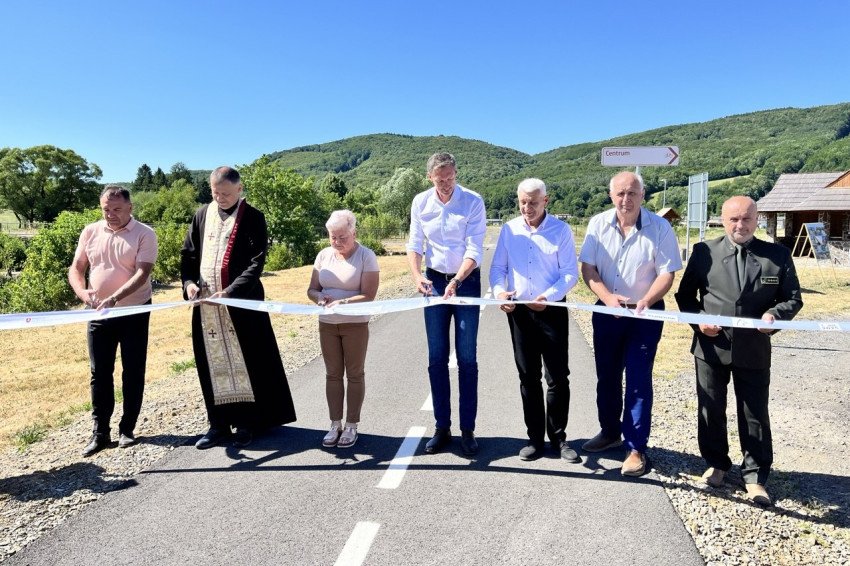 Nová cyklotrasa Poloniny Trail je oficiálne sprístupnená verejnosti Nová cyklotrasa Poloniny Trail je oficiálne sprístupnená verejnosti