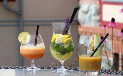 Zdravé drinky na rýchle dobitie bateriek, pechladnutie či chudnutie