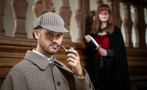 Sherlock Holmes na Budatíne – Záhada maškarného bálu