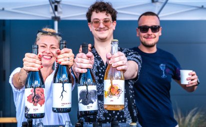 Minifestival Vlci a ruže: Autentické zážitky v srdci Malých Karpát