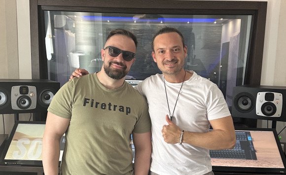 Robert Burian & Robo Papp prinášajú skladbu Dobrá Nálada, ktorá rozdáva úsmevy