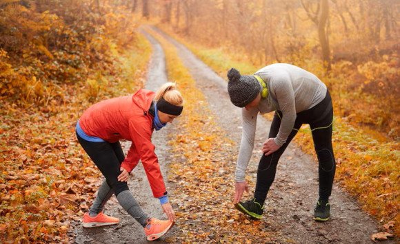 Ako behať v chladnejších podmienkach a zostať zdravý
