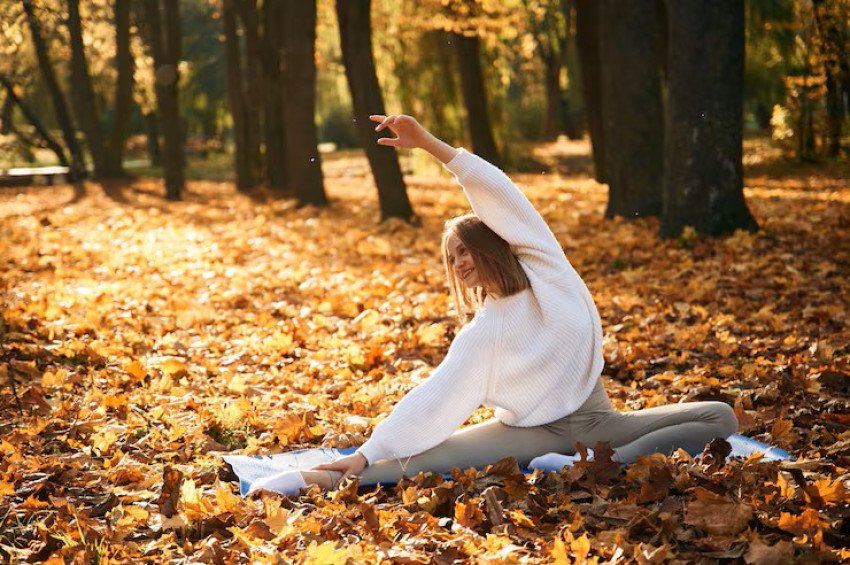 Jesenná outdoor joga – harmónia tela aj mysle na čerstvom vzduchu