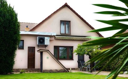 Ako zefektívniť vykurovanie? Príkladom je starší dom pri Leviciach