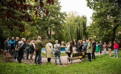 Mestá, ulice, budovy tvorené a predstavené ženami