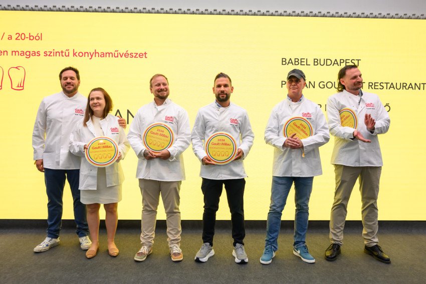 Maďarský Gault&Millau bedeker je vonku Maďarský Gault&Millau bedeker je vonku