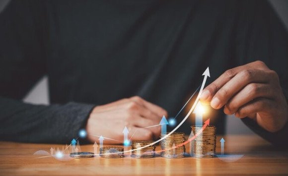 Ako a kedy začať investovať? Čas je cennejší ako peniaze