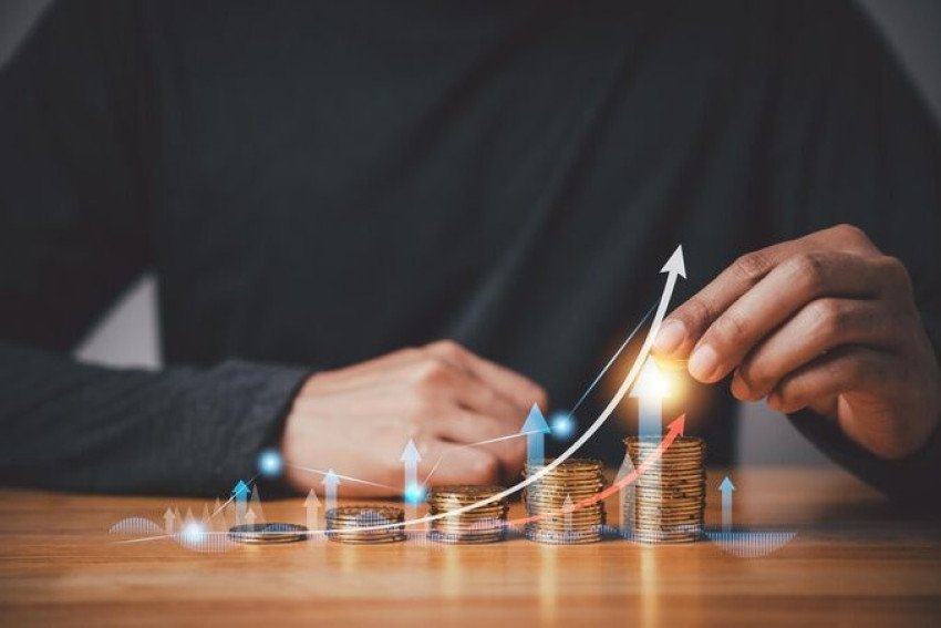 Ako a kedy začať investovať? Čas je cennejší ako peniaze Ako a kedy začať investovať? Čas je cennejší ako peniaze