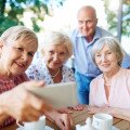 Seniori a hrozby, o ktorých je treba vedieť