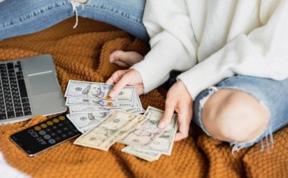 Finančná príprava na zimu: Ako zvládnuť vyššie náklady bez siahnutia na rezervu?