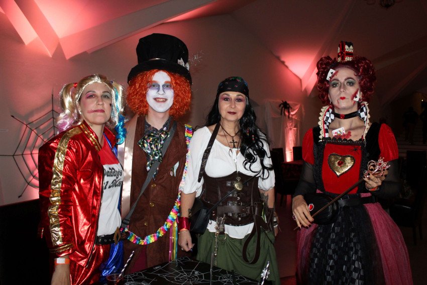 Halloweenska noc v paláci Halloweenska noc v paláci