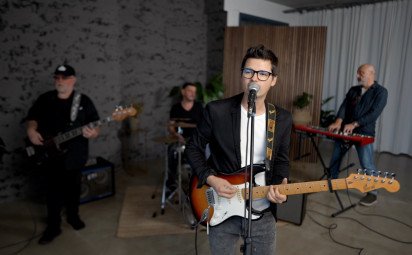 Michal Gazdík predstavuje klip k novinke Neopusť ma!