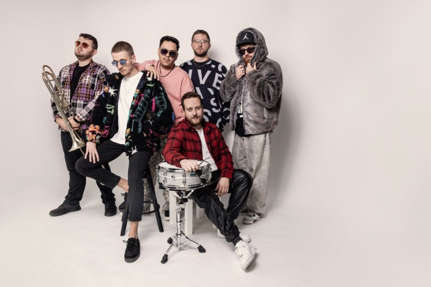 NOTA uvádza autentickú live session ku skladbe Páslo dievča pávy Eugena Suchoňa NOTA uvádza autentickú live session ku skladbe Páslo dievča pávy Eugena Suchoňa