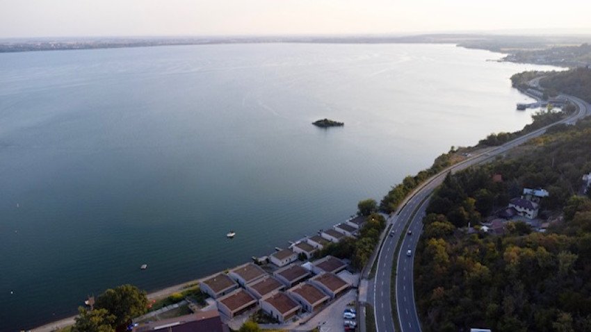 Rybári fungujú na Šírave i v zime – v režime ,,ulap a pušč“