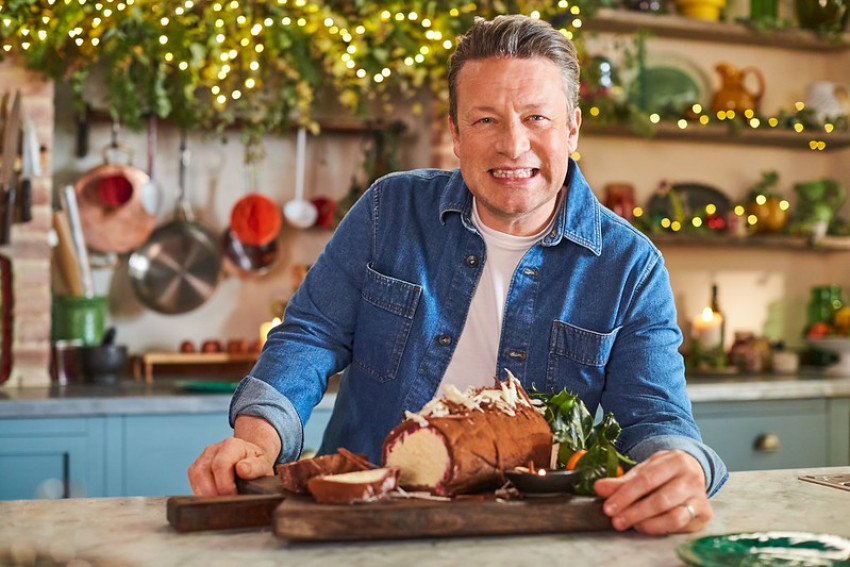 Bez stresu, bez zhonu, plné chuti: Jamie Oliver prináša recept na pokojné Vianoce