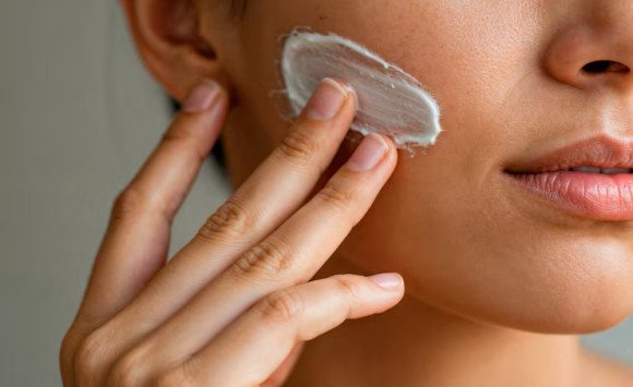 Čo si dávame na pleť, cíti aj naša pečeň