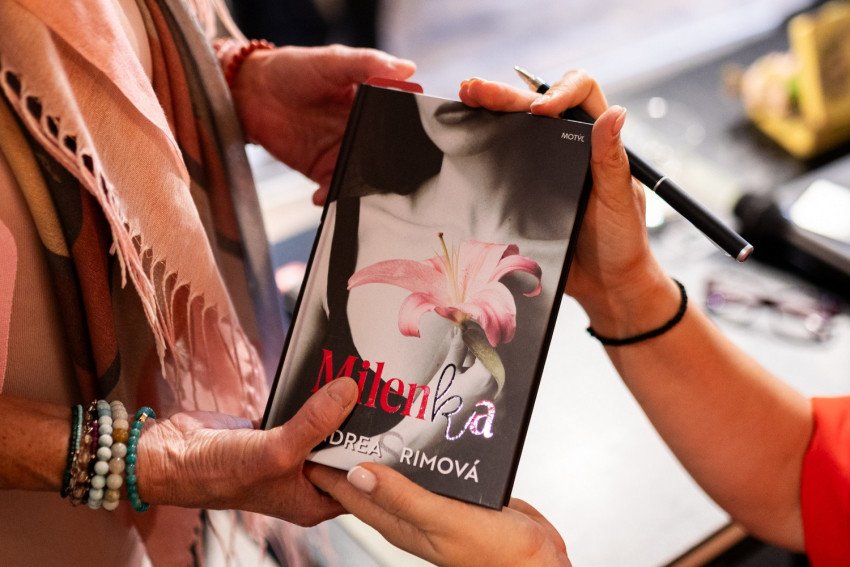 Milenka. Silný, bolestne krásny román o žene, ktorá milovala zakázaným srdcom