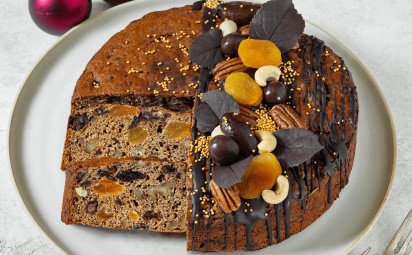 Vianočný koláč so sušeným ovocím