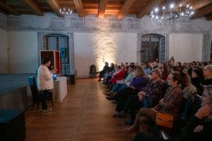 prednášky v Sobášnom paláci