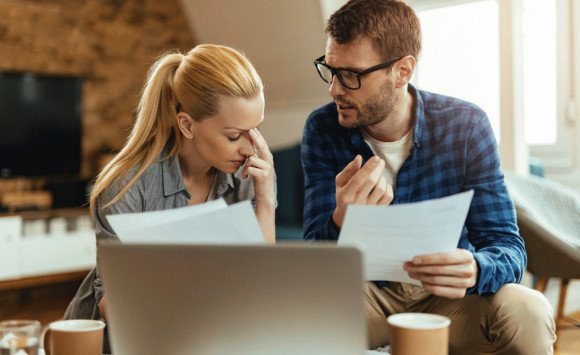 Finančný stres Slovákov medziročne vzrástol