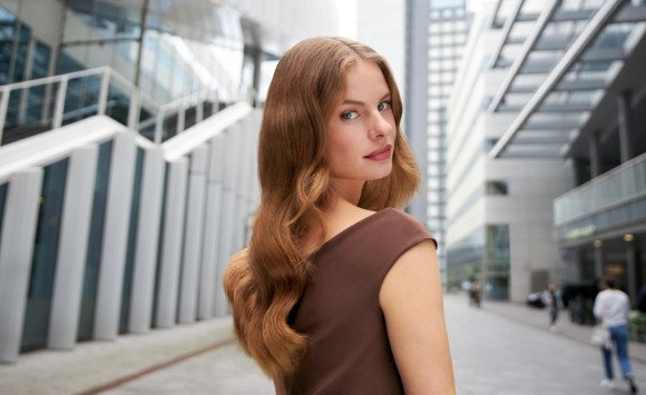 Zima dáva vlasom zabrať. Ako ochrániť pokožku hlavy a udržať vlasy zdravé?