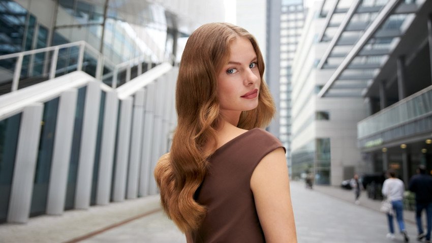 Zima dáva vlasom zabrať. Ako ochrániť pokožku hlavy a udržať vlasy zdravé?