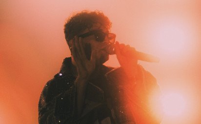 The Curly Simon prichádza s novinkou „Nebudeme plakať“