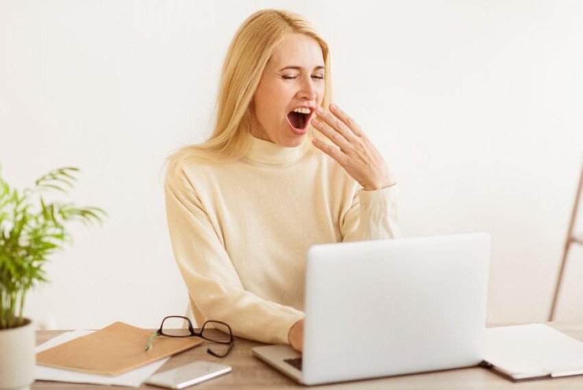 Spíte 8 hodín a ste unavení? Chyba môže byť v detailoch, ktoré prehliadate