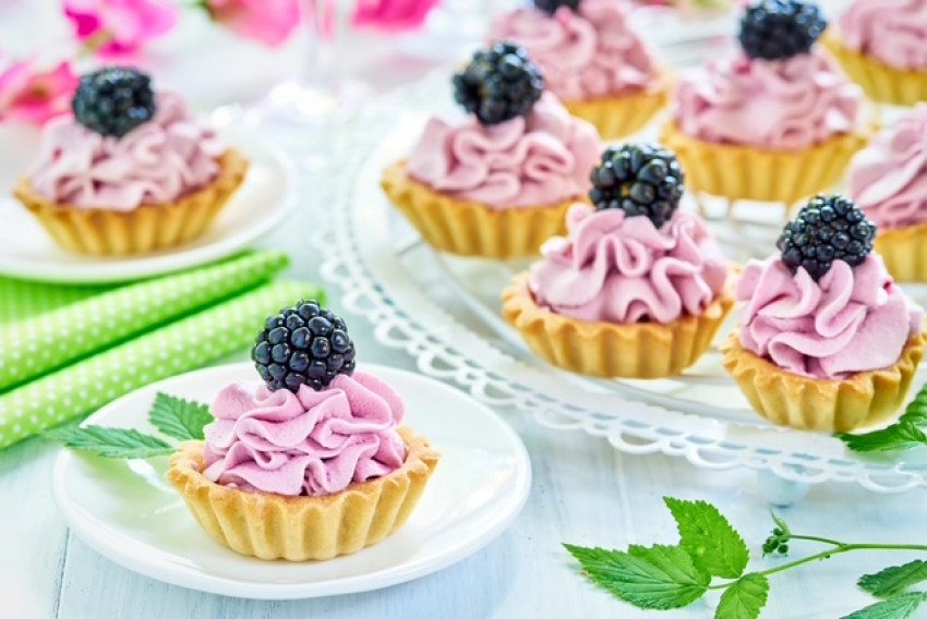 Tartaletky s čučoriedkovou náplňou