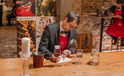 Titul Somelier Slovenska 2026 získal Matej Lacko