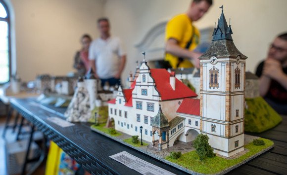 Budatínsky hrad ožije papierovými modelmi