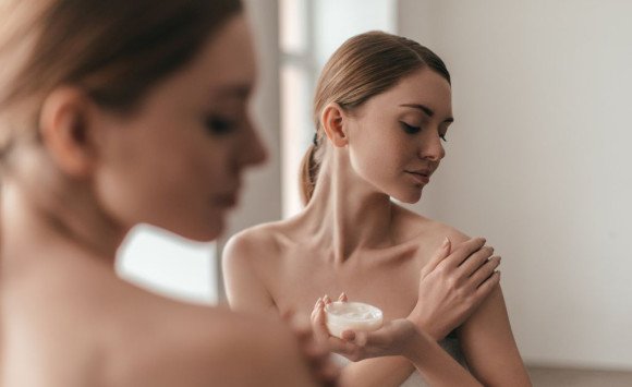 Vaseline Gluta-Hya Ľahké telové séra ideálne na leto