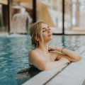 Oddych vo wellness môže mať nepríjemnú dohru. Bradavice sú čoraz častejší problém