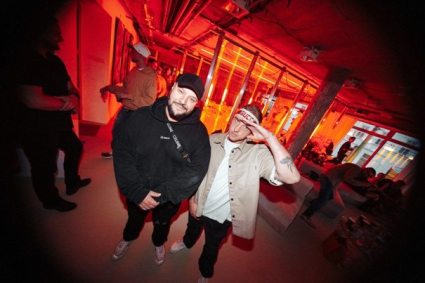 IRIT a DJ/producent Grimaso predstavili spoločný album  „V PEKLE RAJ“ na secret listening session!