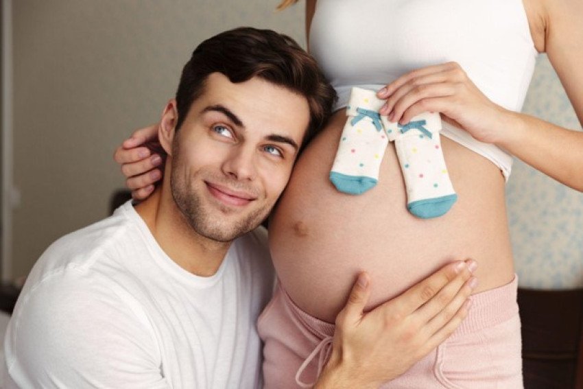 Čo je inštinkt hniezdenia? Prečo sa objavuje a môžu ho zažívať aj muži?