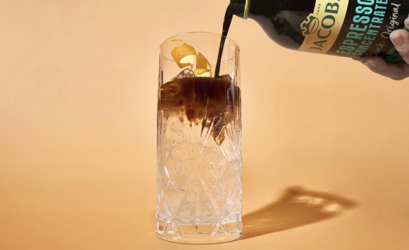 Káva alebo drink? Namixujte si to po svojom!