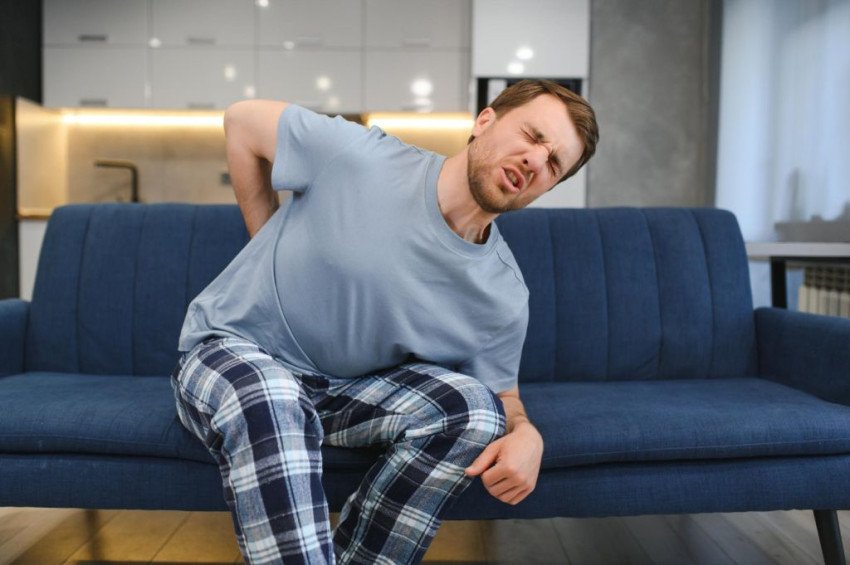 Môže výmena bedrového kĺbu pomôcť vyriešiť chronickú bolesť krížov?