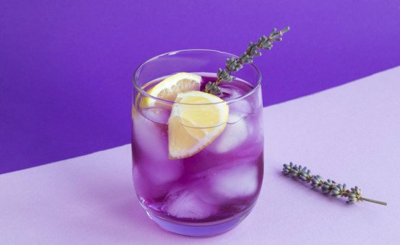 Domáci levanduľový sirup