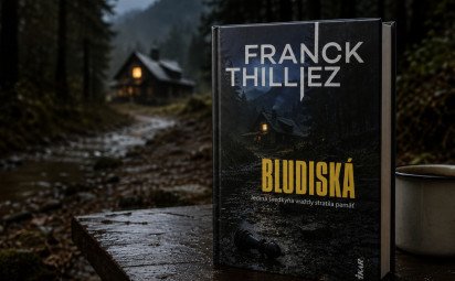 Päť žien, jedna vražda a príbeh, ktorý sa skladá ako šachová partia. Bludiská