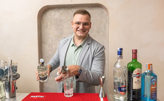 9 kokteilov, ktoré budete chcieť piť počas leta, ale aj po ňom