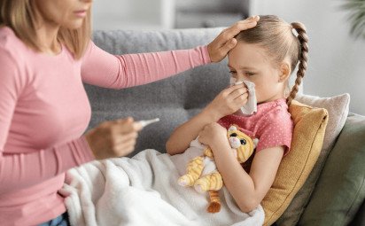 Škola a kolotoč chorôb: Ako zmierniť nárazovú chorobnosť detí po prázdninách