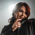 Celeste Buckingham vydáva Watch Me Win