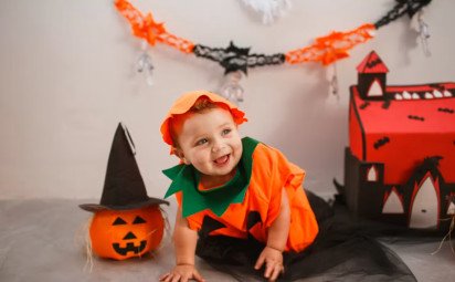 Halloween očami bábätka: Čo môže byť zábava pre rodiča, no nepohodlie pre dieťa?